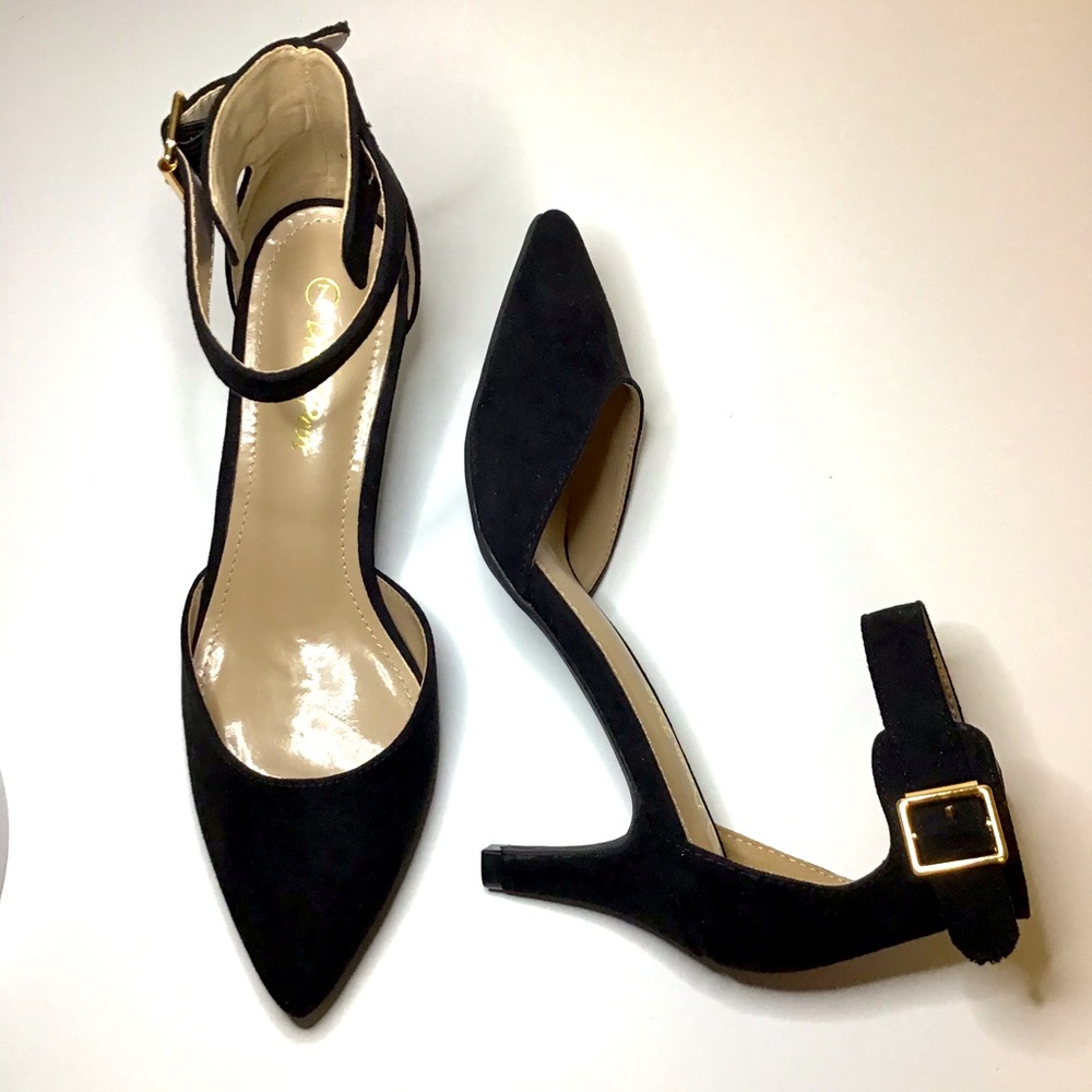 NWOB Dream Pair Black Ankle Strap Low Heel  7